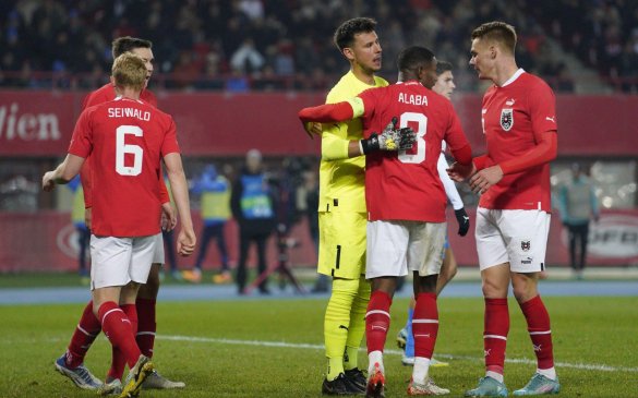 ალაბას შესანიშნავი საჯარიმო დარტყმა იტალიის წინააღმდეგ